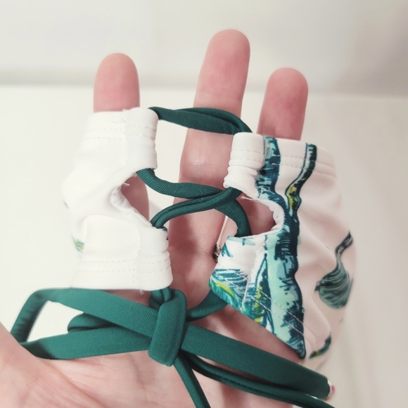 NWT Cupshe 2pc Bikini Swimsuit Green + White Palm Sz Medium - Picture 10 of 12